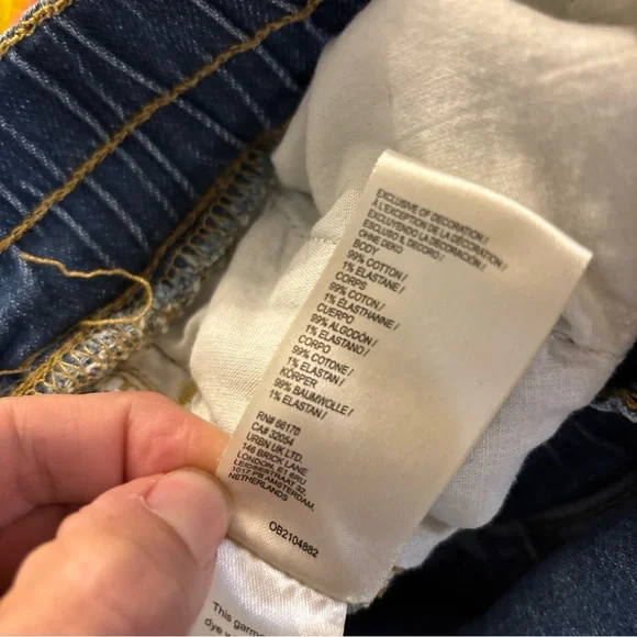 Anthropologie PILCRO The Izzie Relaxed Pull-On Barrel Denim Jeans Pants Size L P - Picture 8 of 11